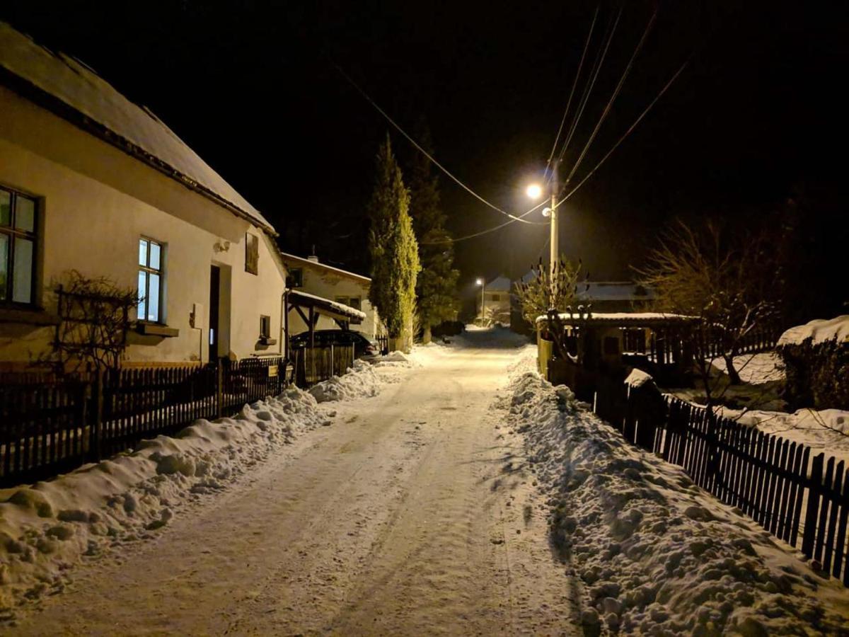 Villa Chaloupka Na Konci Sveta Raskov Exterior foto